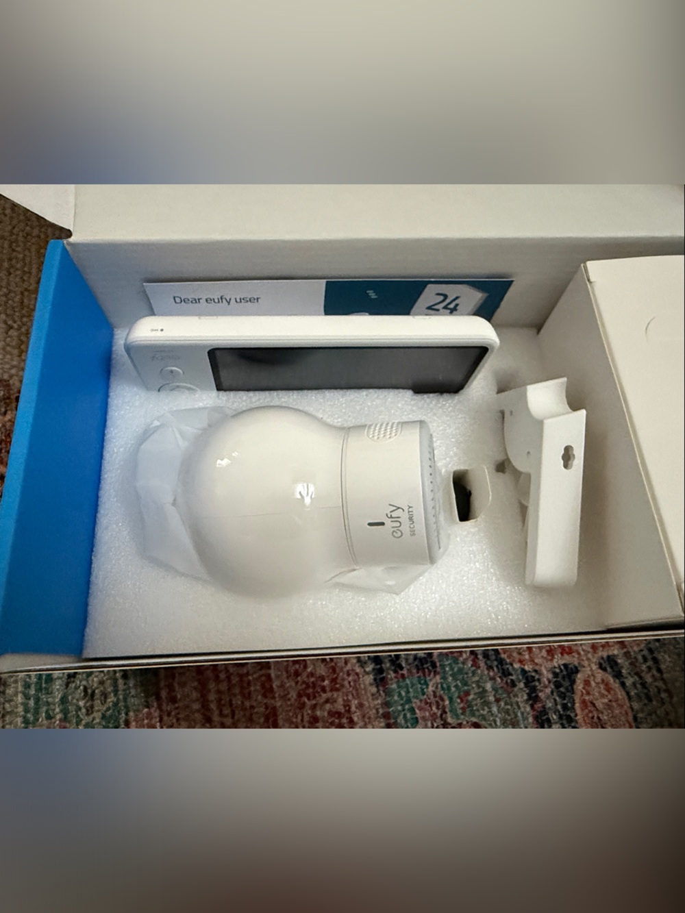 Eufy White baby monitor security camera